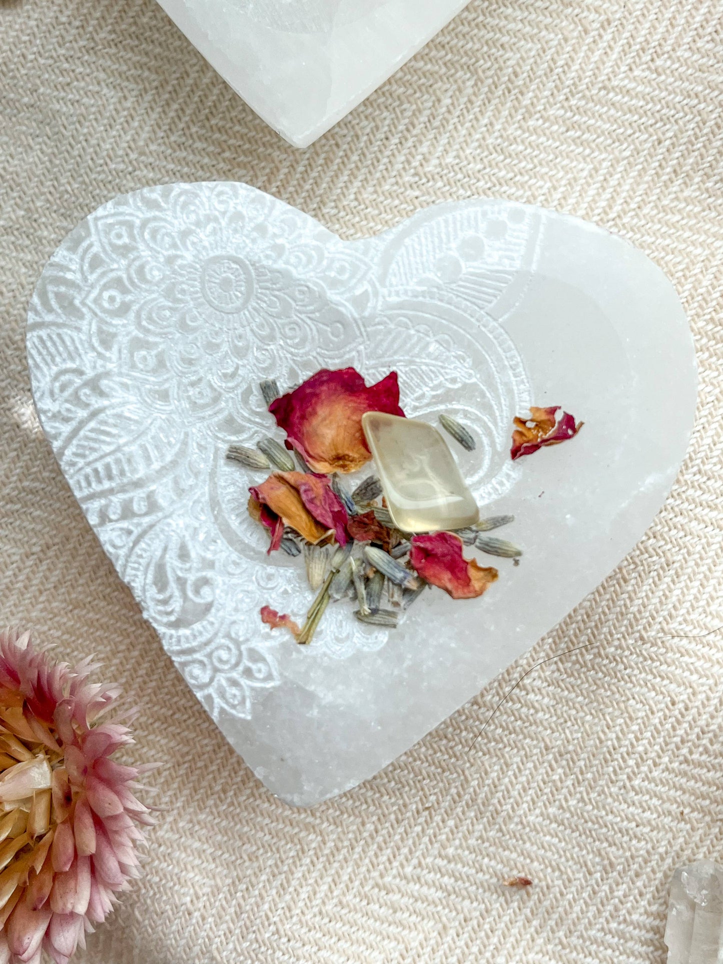 "Henna Prayer" Heart Selenite Crystal Dish Bowl (2.5")